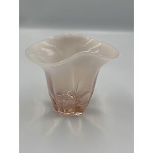 Vintage Duncan & Miller Pink Canterbury Opalescent Ruffled Rim Tulip Glass Vase‎